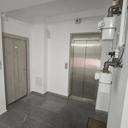 D25 Nr 48 Gbr Apartment